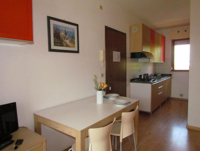 Dining room 4, Flat in a Residence With Sports Courts, Venezia