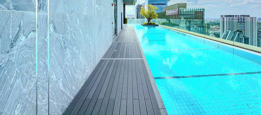 Pool 2, Heart of Siam Paragon, Ratchathewi