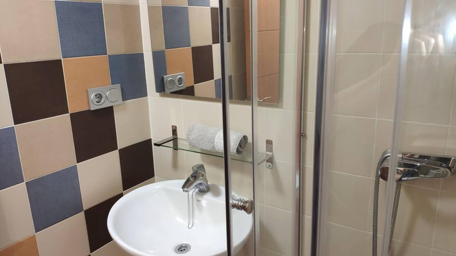Bathroom 4, Lovely 2 Bedroom 2 Bathroom Apartment With Pool Vereda Golf, Almería