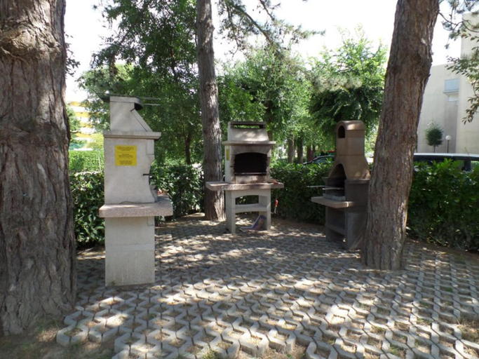 Property grounds, Lovely Nest With Shared Pool and Olive Trees, Venezia