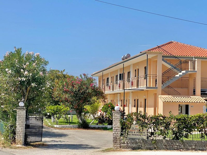 Exterior & Views 2, Room-banos Apartment 2 bed Rooms And Swi, Ionian Islands
