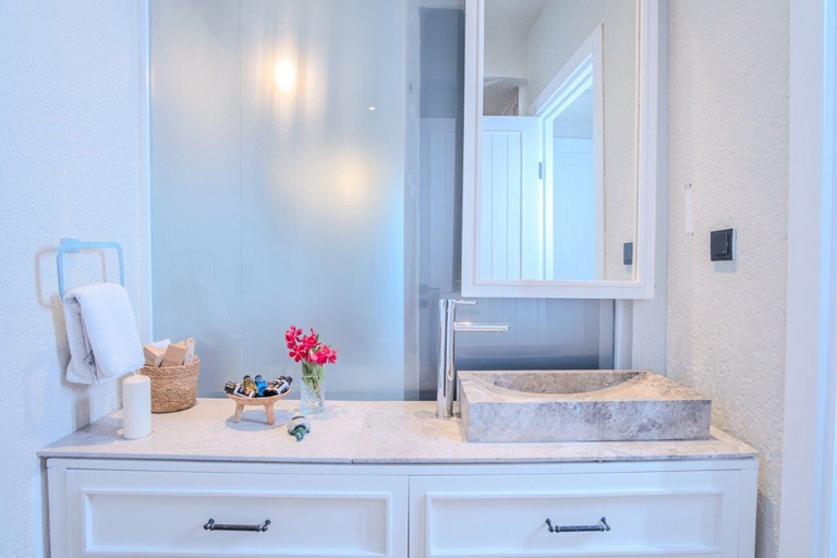 Bathroom 5, Vaha Bitez Boutique Hotel, Bodrum