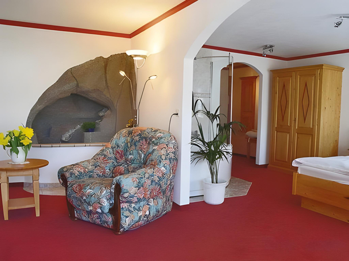 Bedroom 2, Walliserhof, Visp