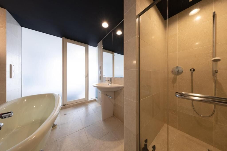 Bathroom 2, HUNTELIA MATSUYAMA, Matsuyama