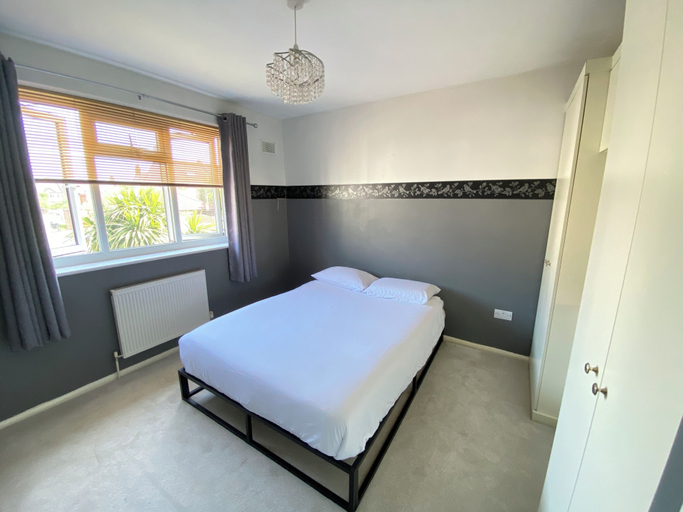 Room 3, The Fern Two Bedroom Escape, London