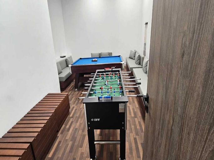 Game room 4, Luxury Studio in Jumeirah Village Circle, Dubai