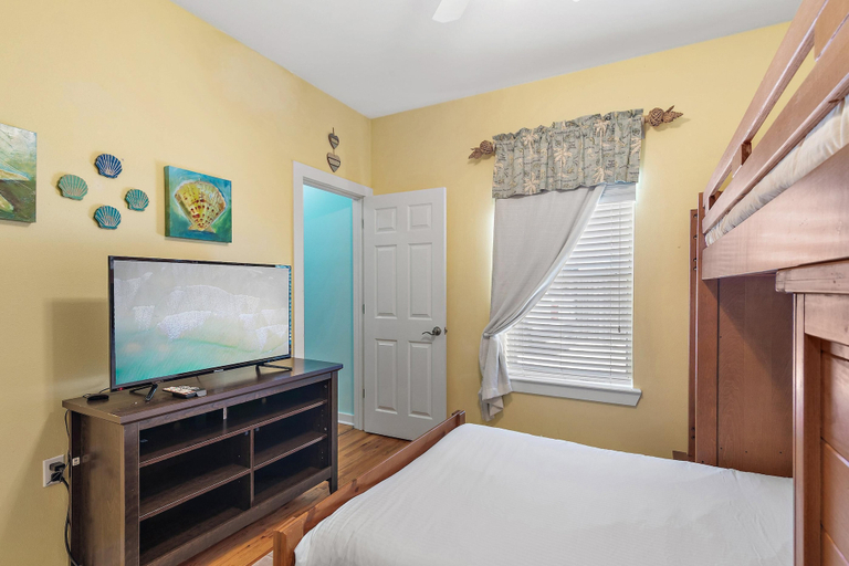 Room 5, Lulé Cottage, Okaloosa