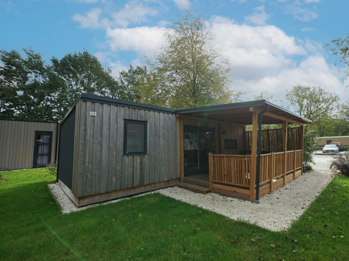 Primary image 1, Holiday Home in Kaatsheuvel With Terrace, Loon op Zand