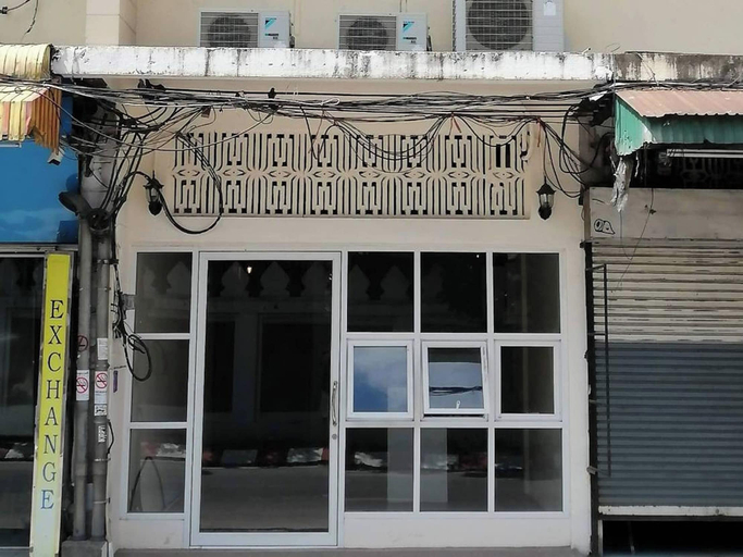 Front of property, Nearthepark Backpack Hostel Night Bazaar, Muang Chiang Mai