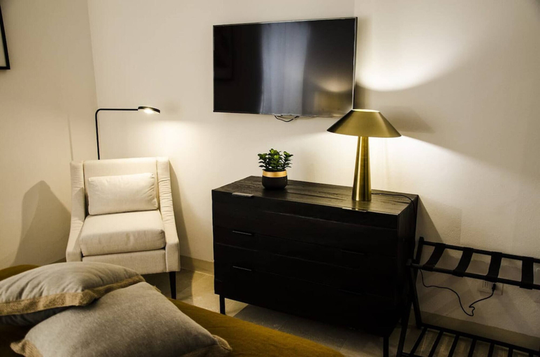 Room 2, Croce Luxury Apartment With Air Conditioning, Wi-fi N0975, Syracuse