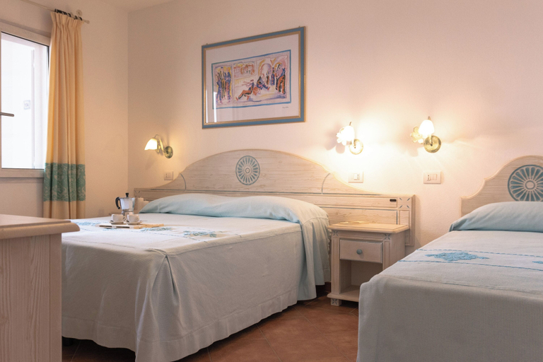 Room 2, Sweet Holiday Hideaway in Orosei, Nuoro