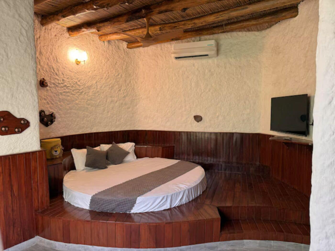 Room 4, Corbett Cabana Farm, Nainital
