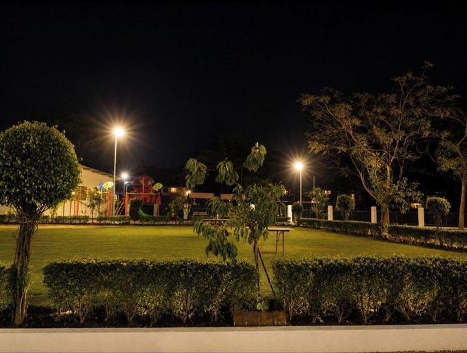 Property grounds 5, The Purple Mango, Pune