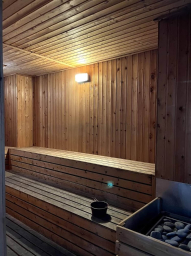Sauna, Désir Lustful KL #jacuzzi #nflx #prjscn120" #tv65", Kuala Lumpur