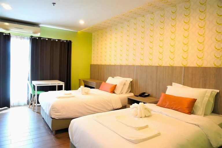 Bedroom 5, Nest n Rest Hotel, Bung Kum