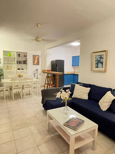 Dining, Apartment 5 Mins Walk To The Beach, San Rafael del Yuma