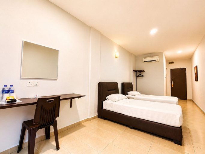 Bedroom 5, SIN LIEN HOTEL, Kluang