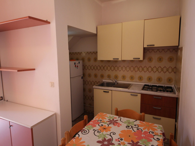Interior, Comfy Flat in a Quiet Area of Rosolina, Rovigo