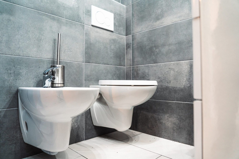 Bathroom 3, Renovated Holiday Home With Pool in Bibione, Venezia