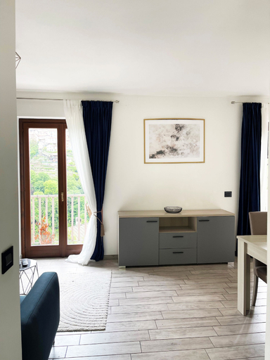 Living area 4, Casa Adri, Como