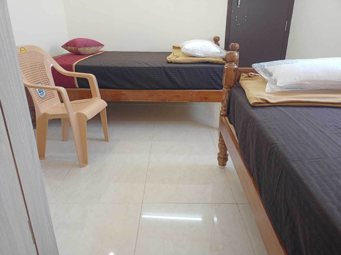 Room 5, Rayar Residency, Tiruvannamalai