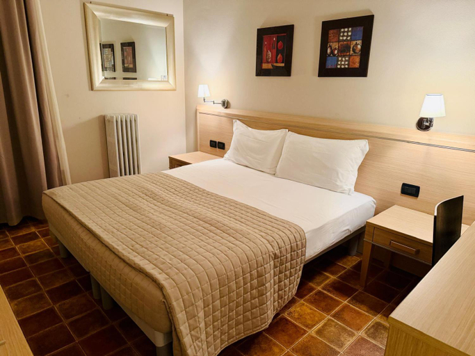 Others 5, HOTEL Monte Cimone, Trento