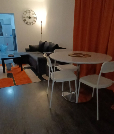 Living room 3, Modern & Stylish Retreat 15 Mins to Central London, London