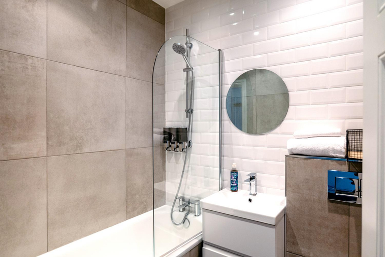 Bathroom 2, Kula London Tower Hill, London