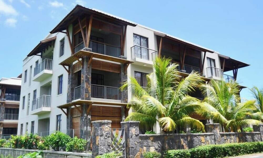 Others 3, West Terraces Residence No 5 With Seafront Beachfront License No 13516, Black River