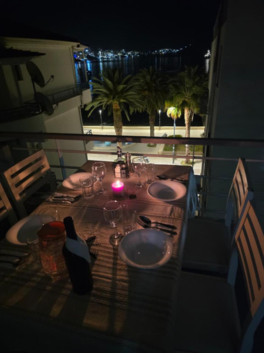 Food & Drinks 3, EnMar Promenade Apartments Saranda, Sarandës