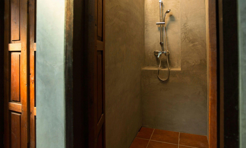 Bathroom 4, Green Tiger House, Muang Chiang Mai