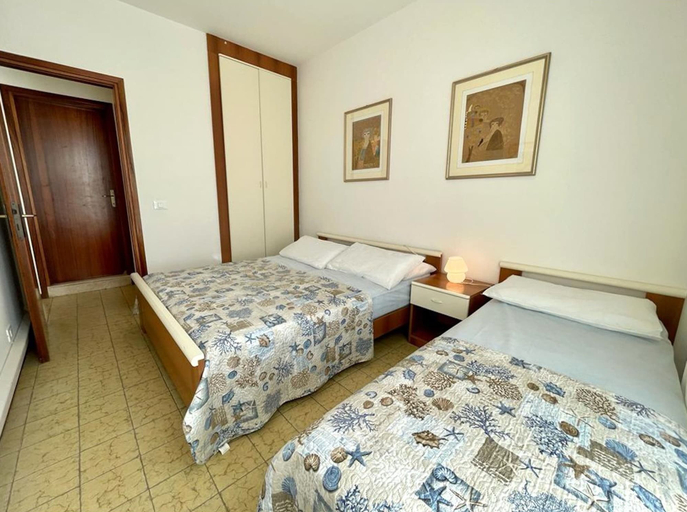 Bedroom 3, Flat With Balcony 370mt From the sea, Venezia