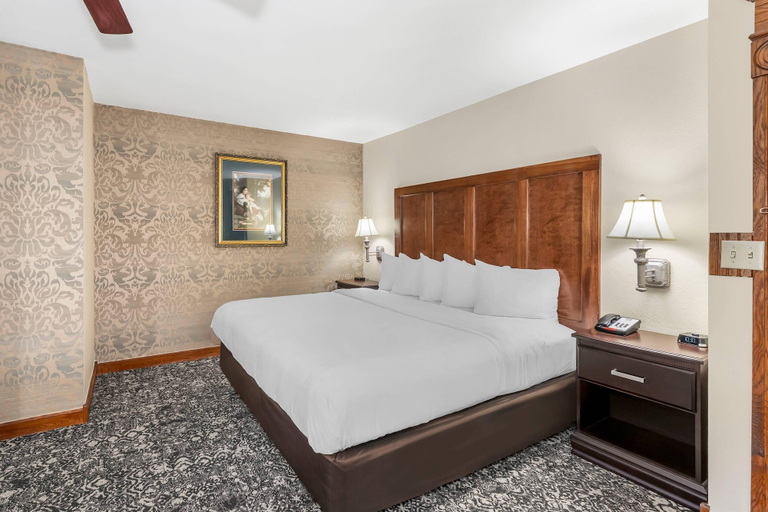Bedroom 3, Quality Inn Eureka Springs South, Carroll