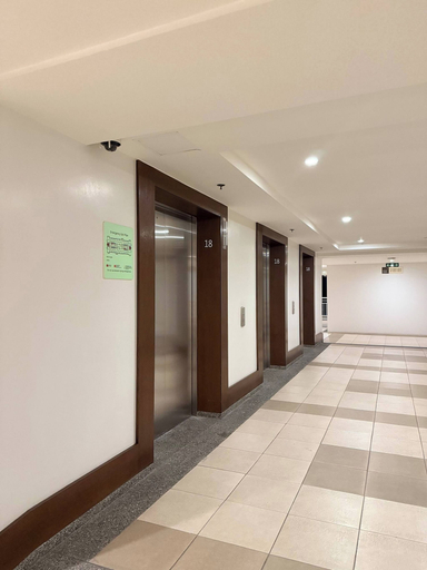 Interior 2, Aesthetic Cozy Apartment Condo With Pool Balcony & Deck, Pasig City
