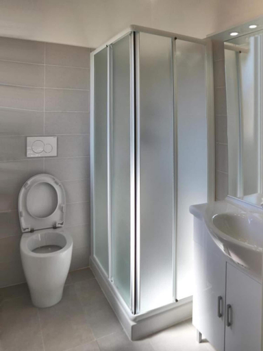 Bathroom, Elegant Studio in a Relaxing Villa, Udine