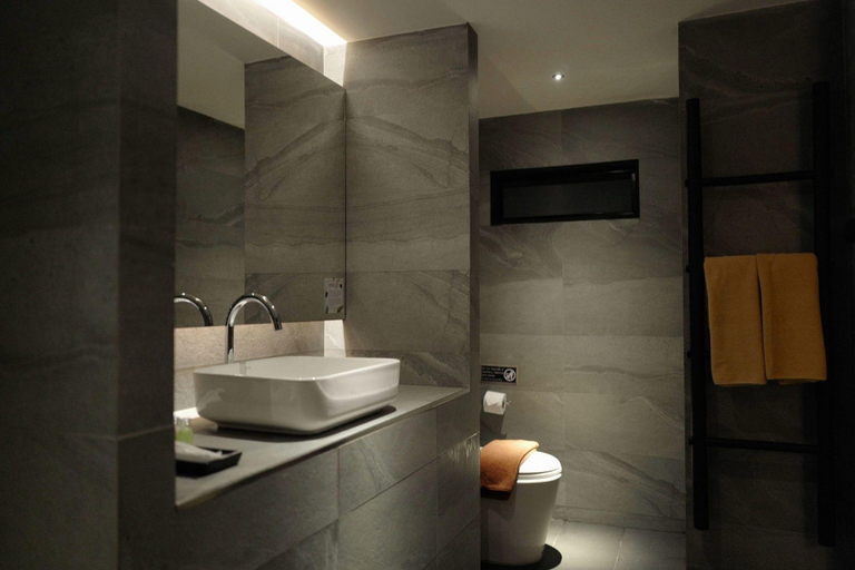 Bathroom 5, Nature Beach Resort, Koh Chang