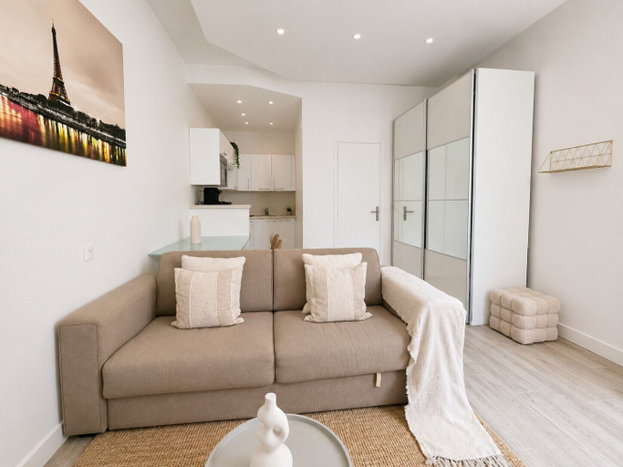 Living area 3, Luxueux Appartement au 16e, Paris