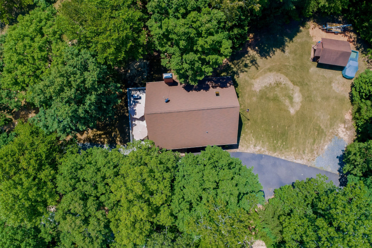 Exterior 4, Dog-friendly Lakefront Home With Free Wifi, hot Tub, Pool Table, & Private Dock, Louisa