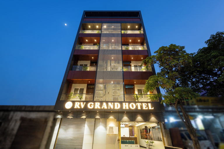 Exterior 2, Rv Grand Varanasi, Varanasi