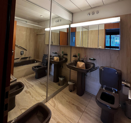 Bathroom, Lugano City Apartment in Cassarate Facing the Lake, 5min From the Centre, Lugano