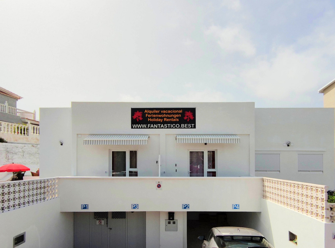 Property entrance, Fantastico 1 - Balcony, Free Parking, air Conditioning, Free Netflix, BBQ, Santa Cruz de Tenerife