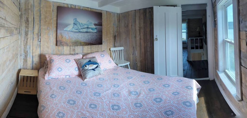 Room 2, The Glavine Getaway!, Division No. 8