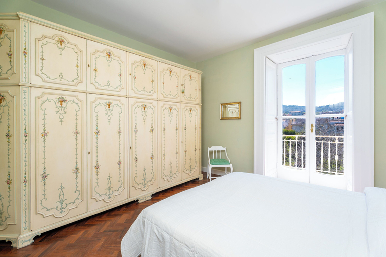 Room 2, YourHome - La Terrazza nel Blu, Napoli