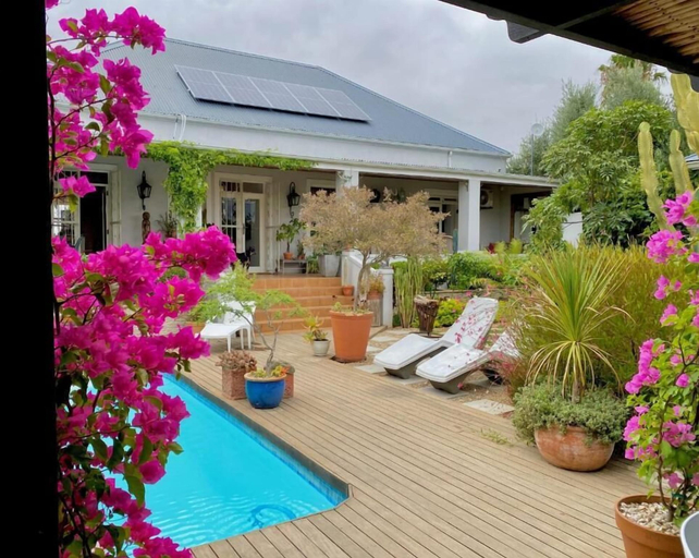 Sport & Beauty 4, 1 Royal Street Guesthouse, West Coast