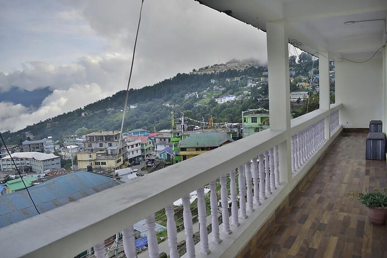 Others 3, Menda-LA Tawang, Tawang