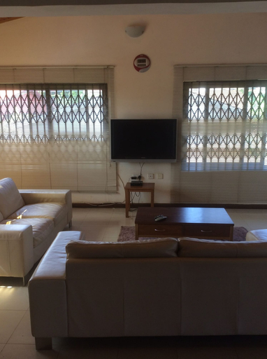 Others 5, Room-ghouse - Ideal For Friends - Family, Tema