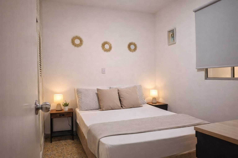Bedroom 3, Two Modern Furnished Apartments, Medellín