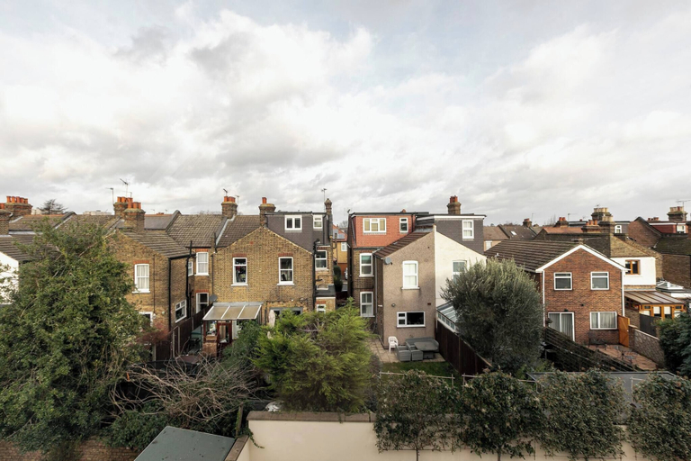 Others 4, Skyvillion -vineyard Court- Enfield 1bed Wbalcony, London