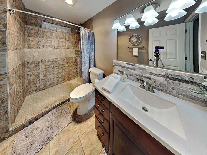 Bathroom 4, Blue Sky by Ruidoso Vacation Rentals, Lincoln
