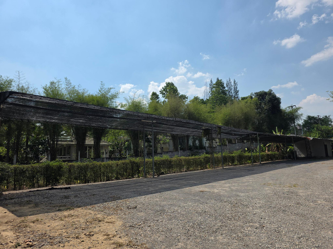 Exterior & Views 1, Lumphachi Lakehill Resort, Suan Phung